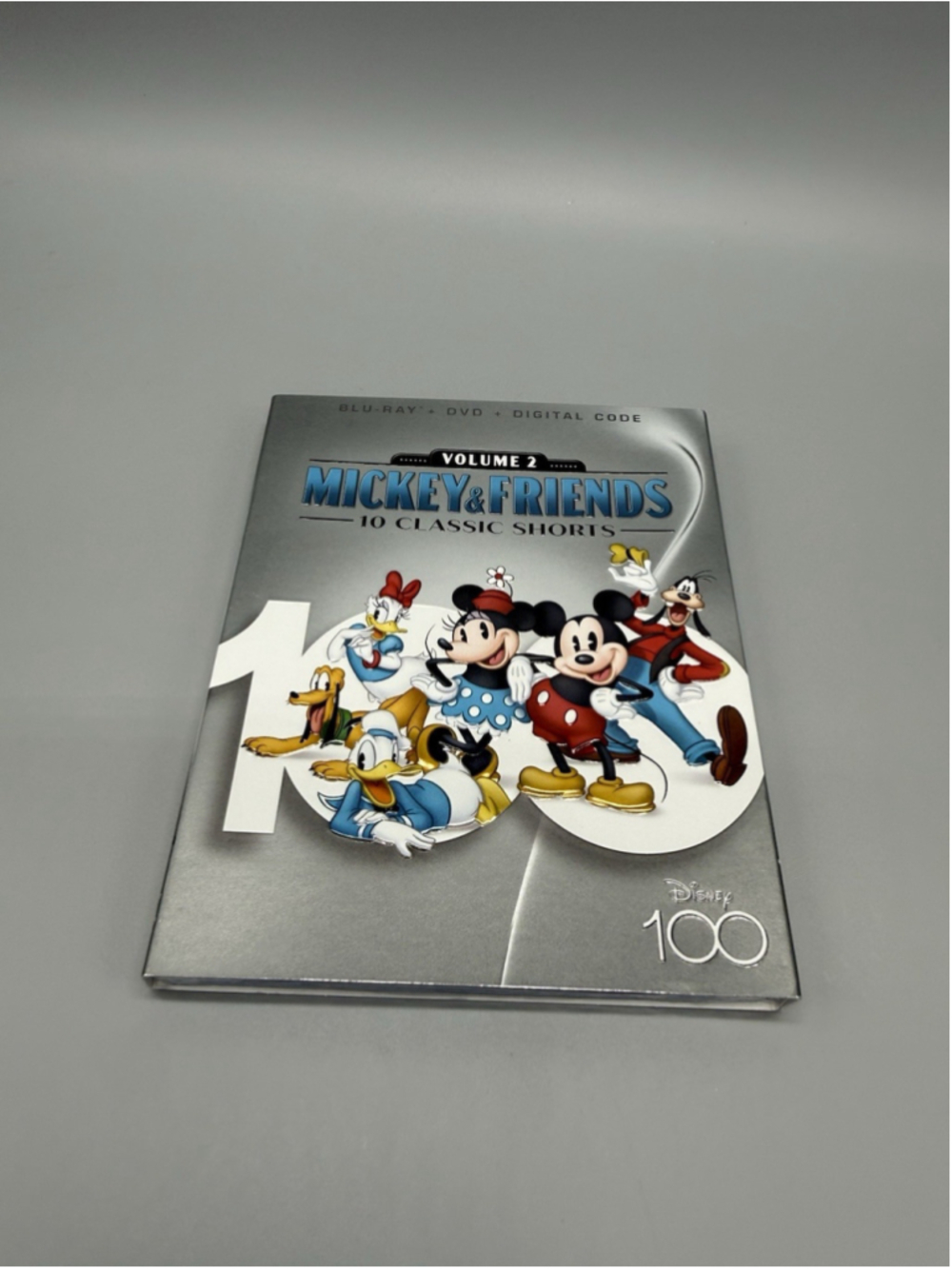 Mickey & Friends 10 Classic Shorts, Volume 2 (Blu-ray, 2023)